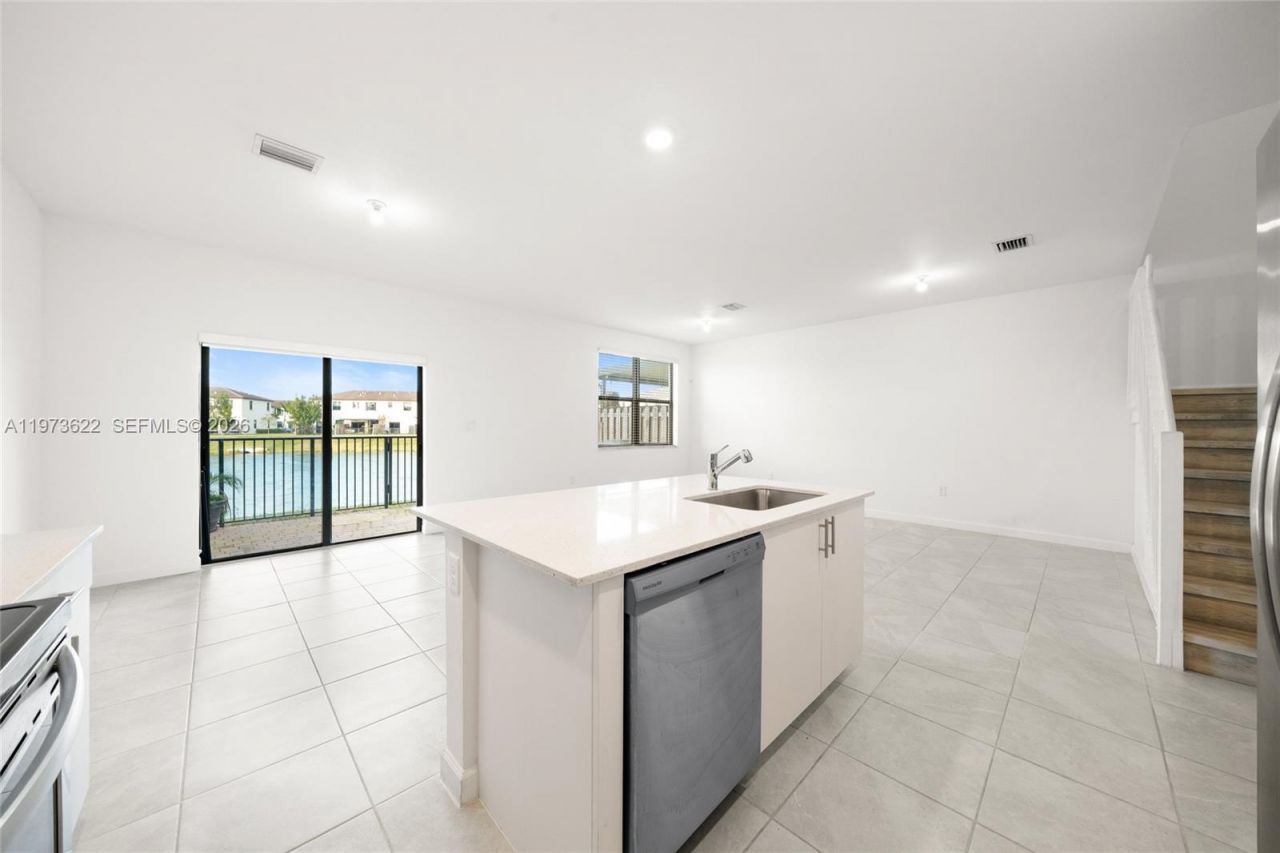 10011 SW 231st Ln, Miami, FL 33190 Photo