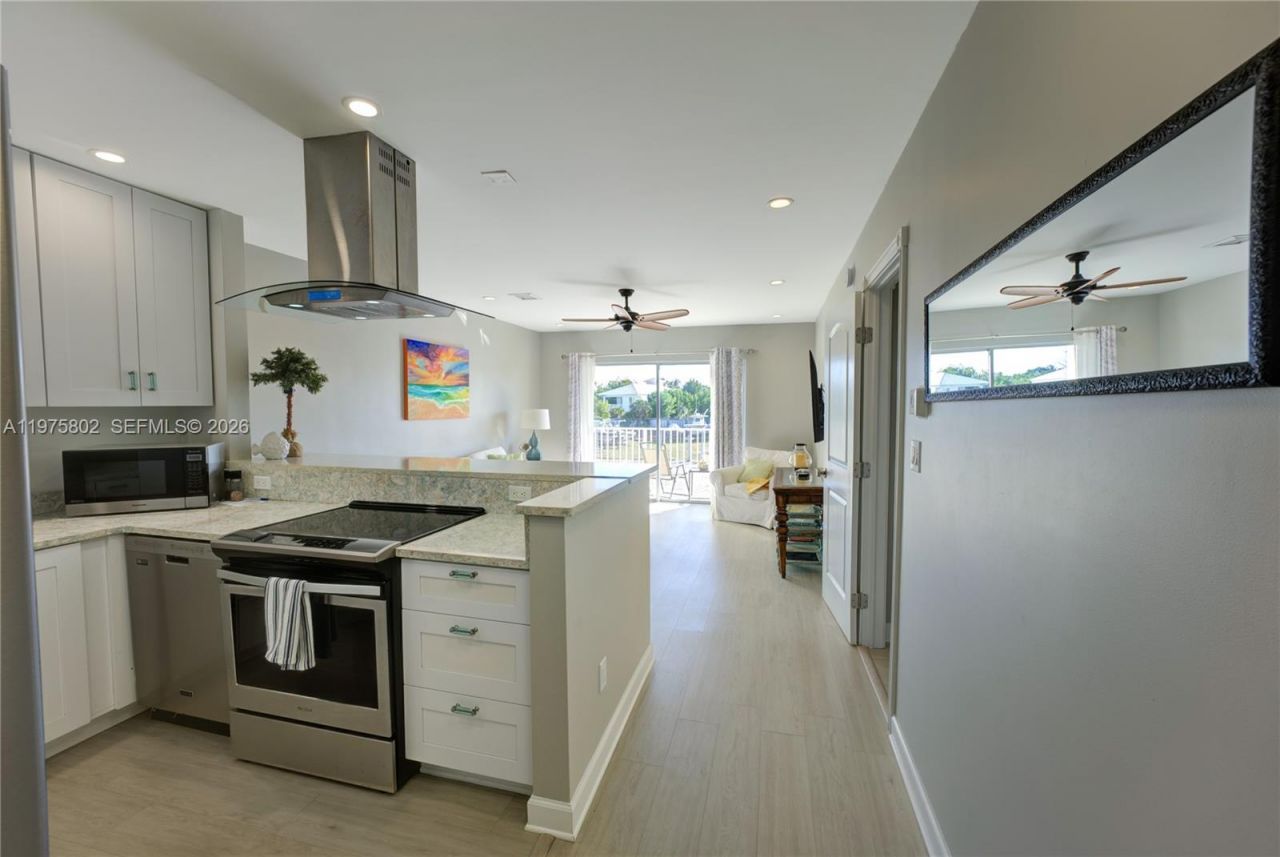 105 Avenue D , Unit 113, Marathon, FL 33050 Photo