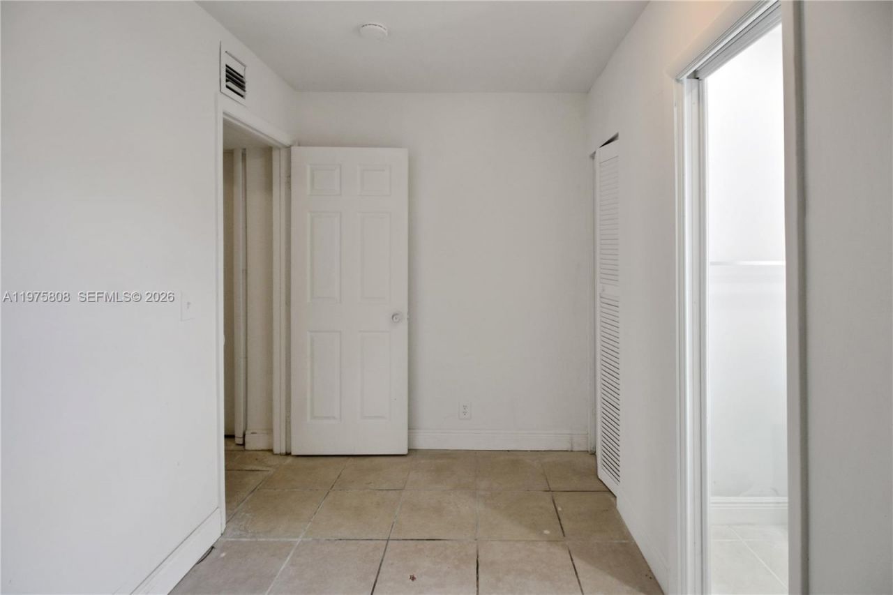 1160 W 26th Ct , Unit C, Riviera Beach, FL 33404 Photo