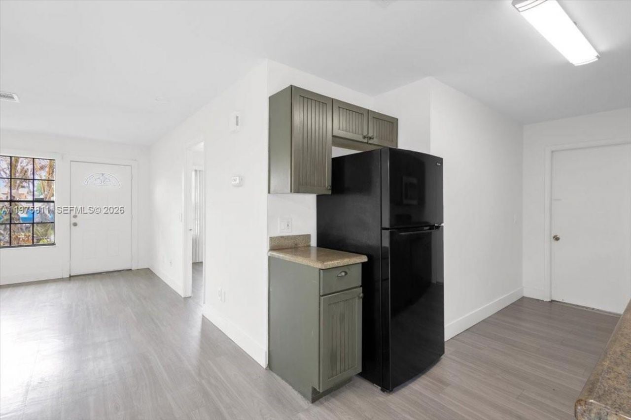 841 NW Riverside Dr, Port Saint Lucie, FL 34983 Photo