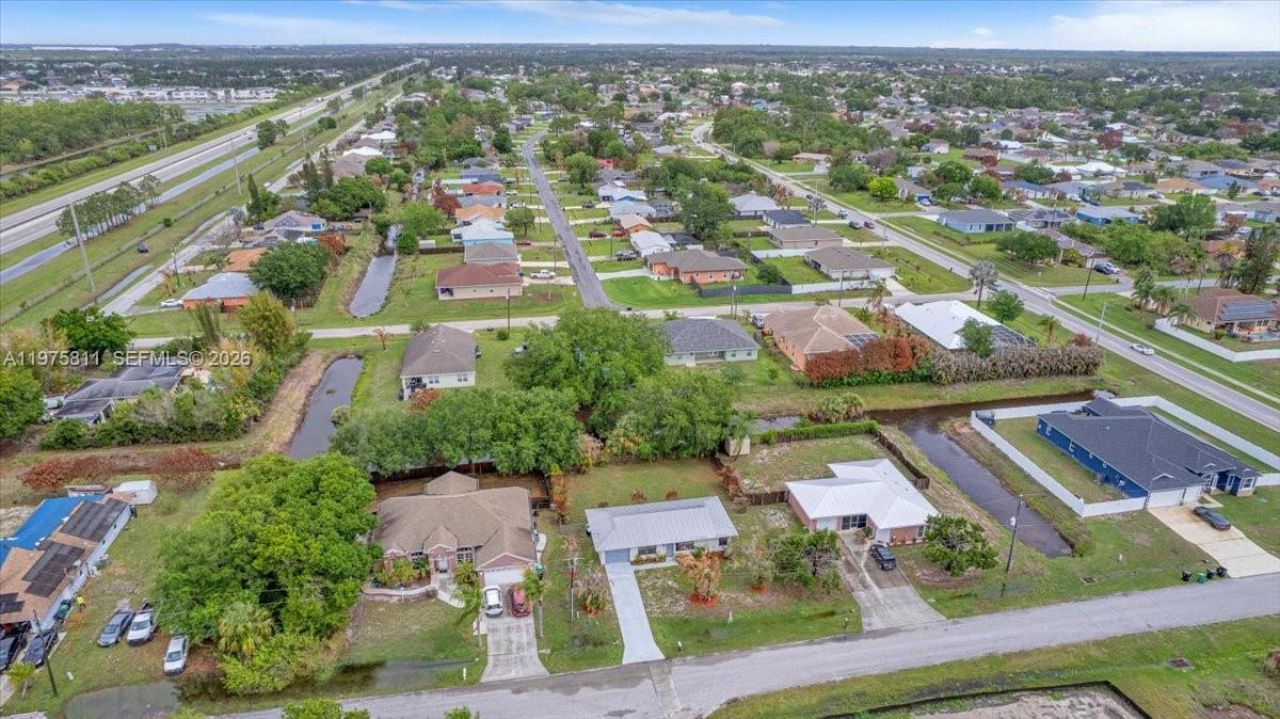 841 NW Riverside Dr, Port Saint Lucie, FL 34983 Photo