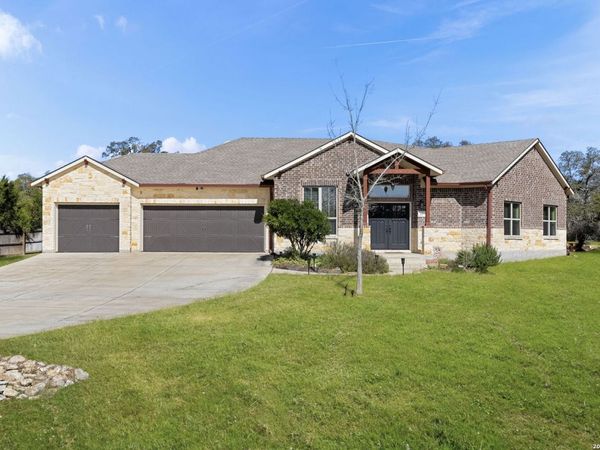 110 Liberty Bell, Fischer, TX 78623