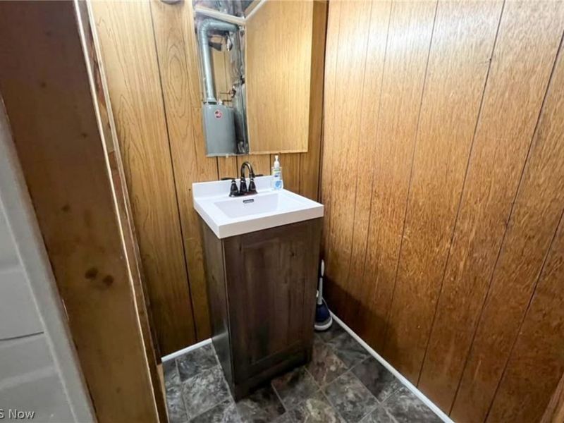 107 W Main Street, Wilmot, OH 44689 Photo 15