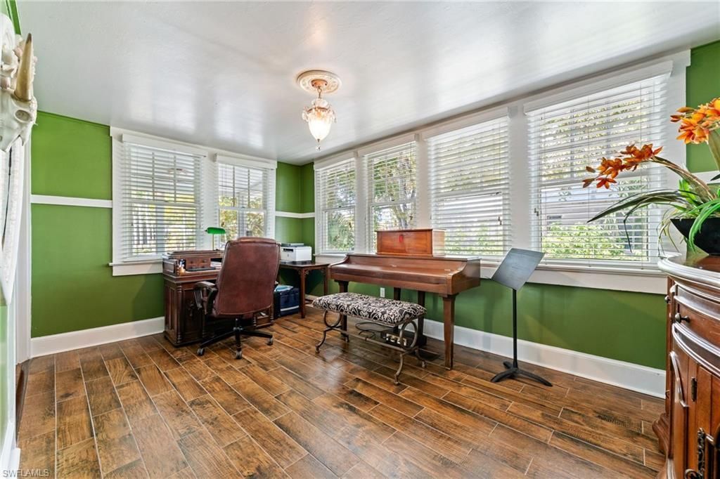 1525 Palm Ave, Fort Myers, FL 33916 Photo