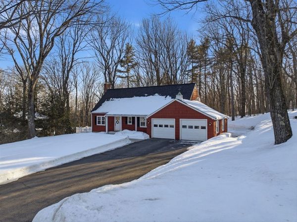 141 Bickford Hill Rd, Gardner, MA 01440