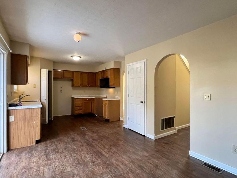 108 Camden Lane , Delaware, OH 43015 Photo 8