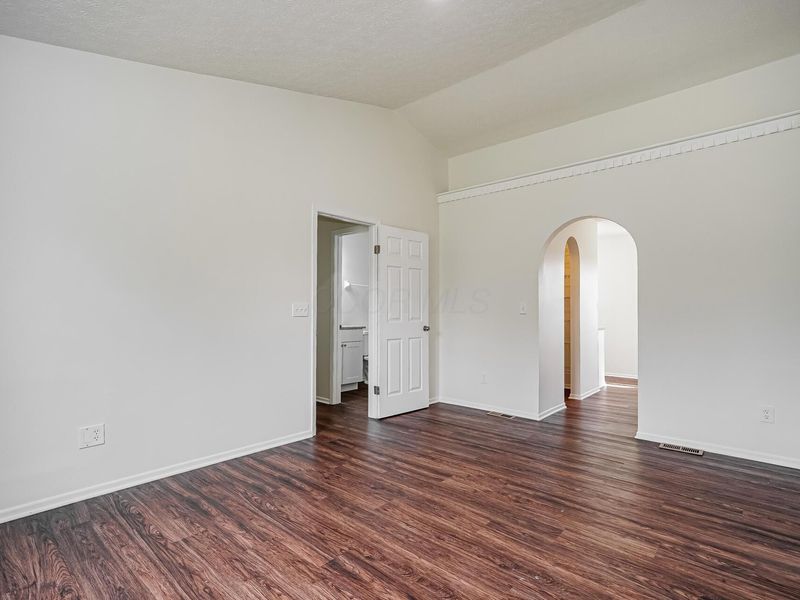 108 Camden Lane, Delaware, OH 43015 Photo 9