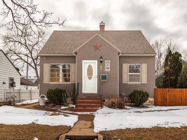 1918 Redfield STREET, La Crosse, WI 54601