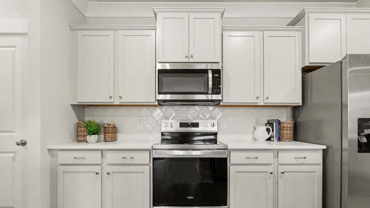 2623 Hudson Trail  Photo 10