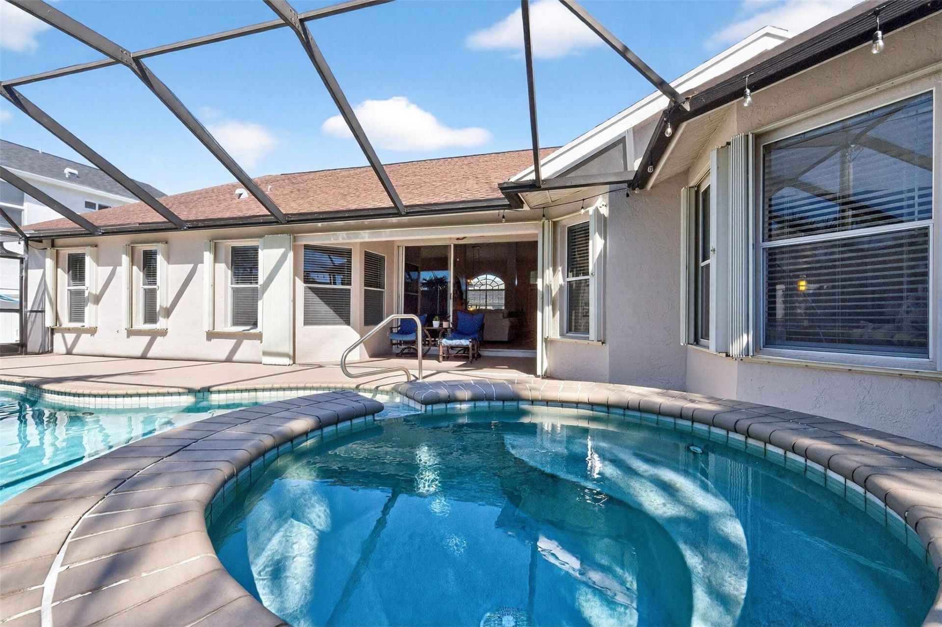 2 Meadows Park Ln, Boynton Beach, FL 33436 Photo