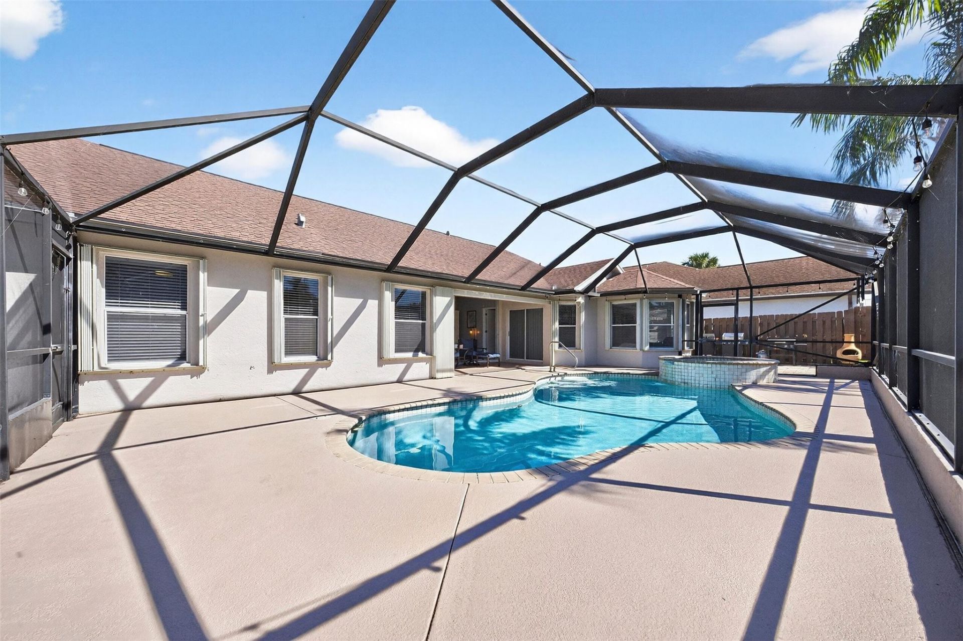 2 Meadows Park Ln, Boynton Beach, FL 33436 Photo