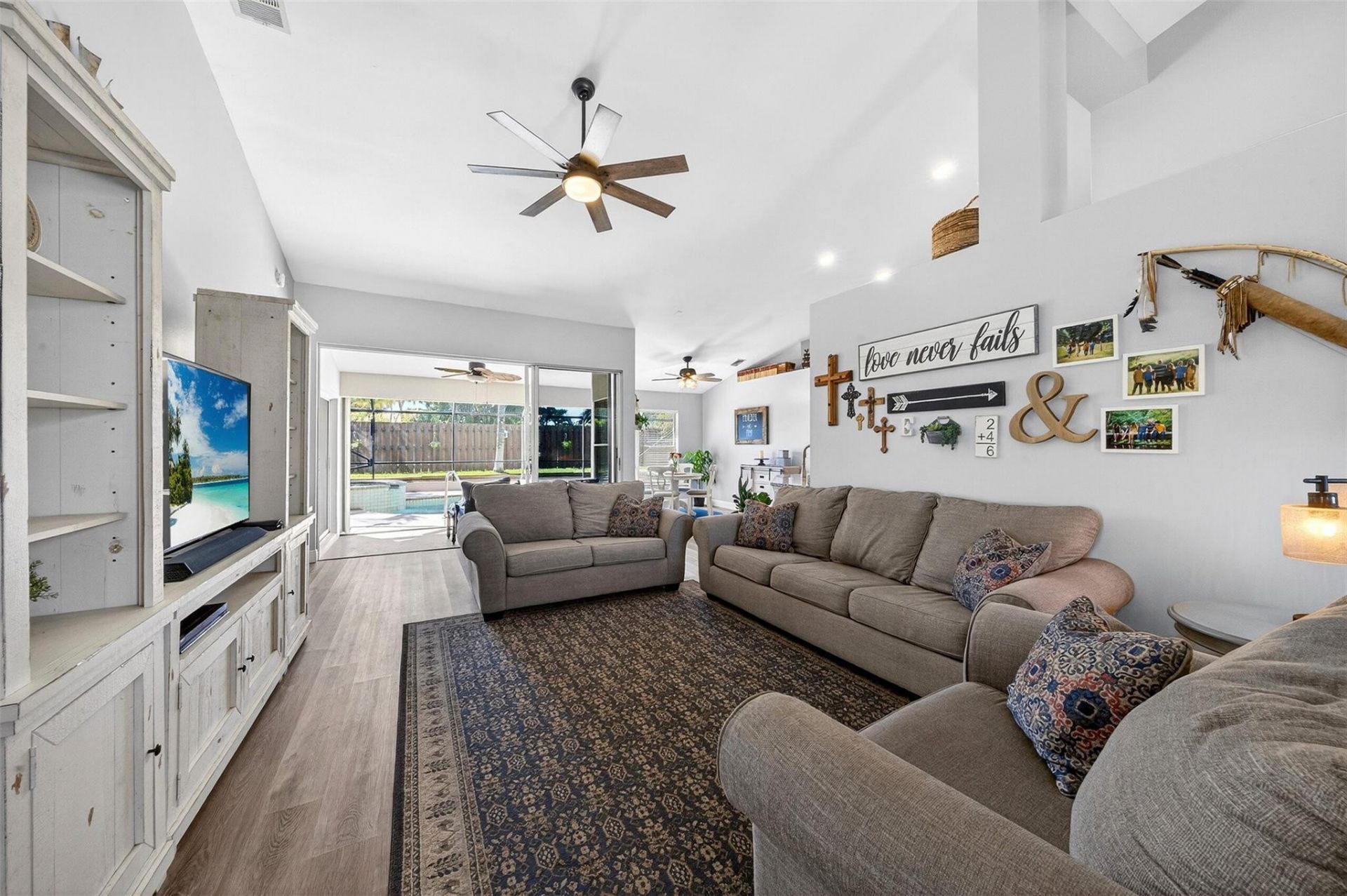 2 Meadows Park Ln, Boynton Beach, FL 33436 Photo