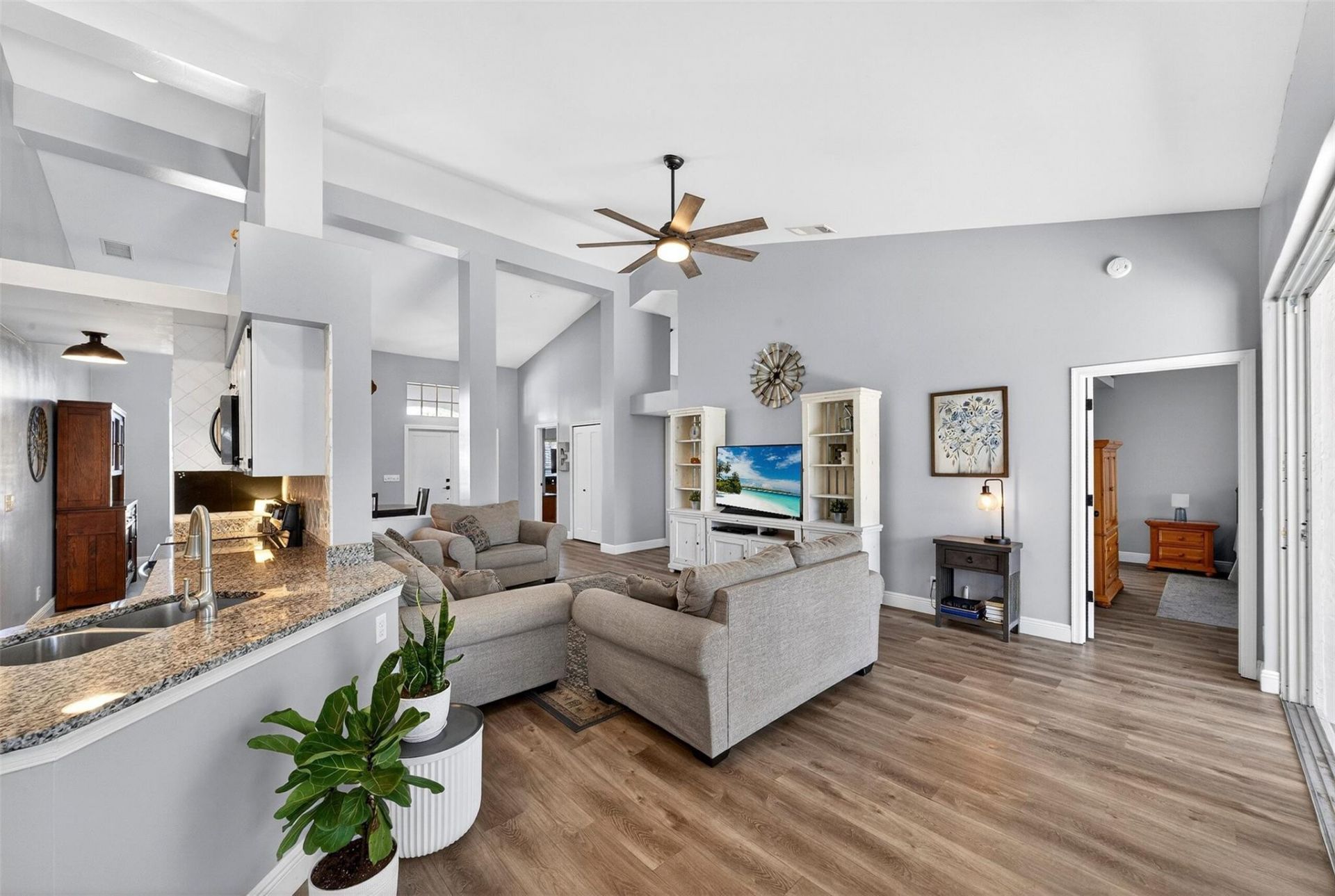 2 Meadows Park Ln, Boynton Beach, FL 33436 Photo