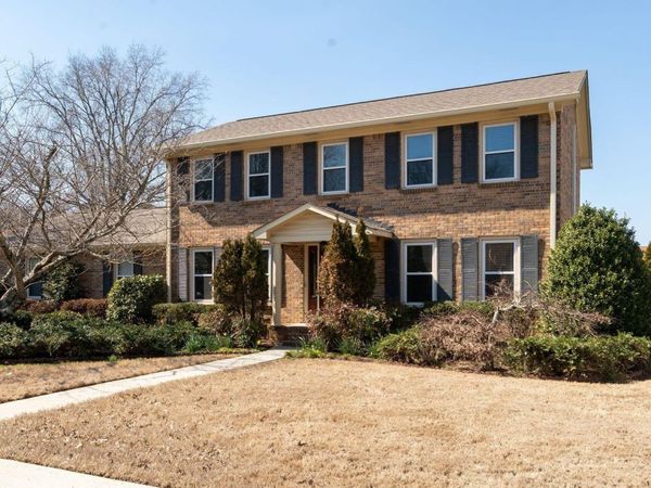 10312 Essex Drive SW, Huntsville, AL 35803