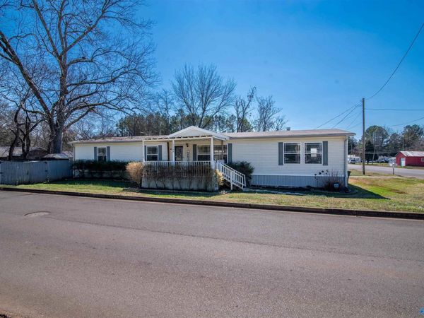 12348 Jessie Jackson Parkway, Courtland, AL 35618