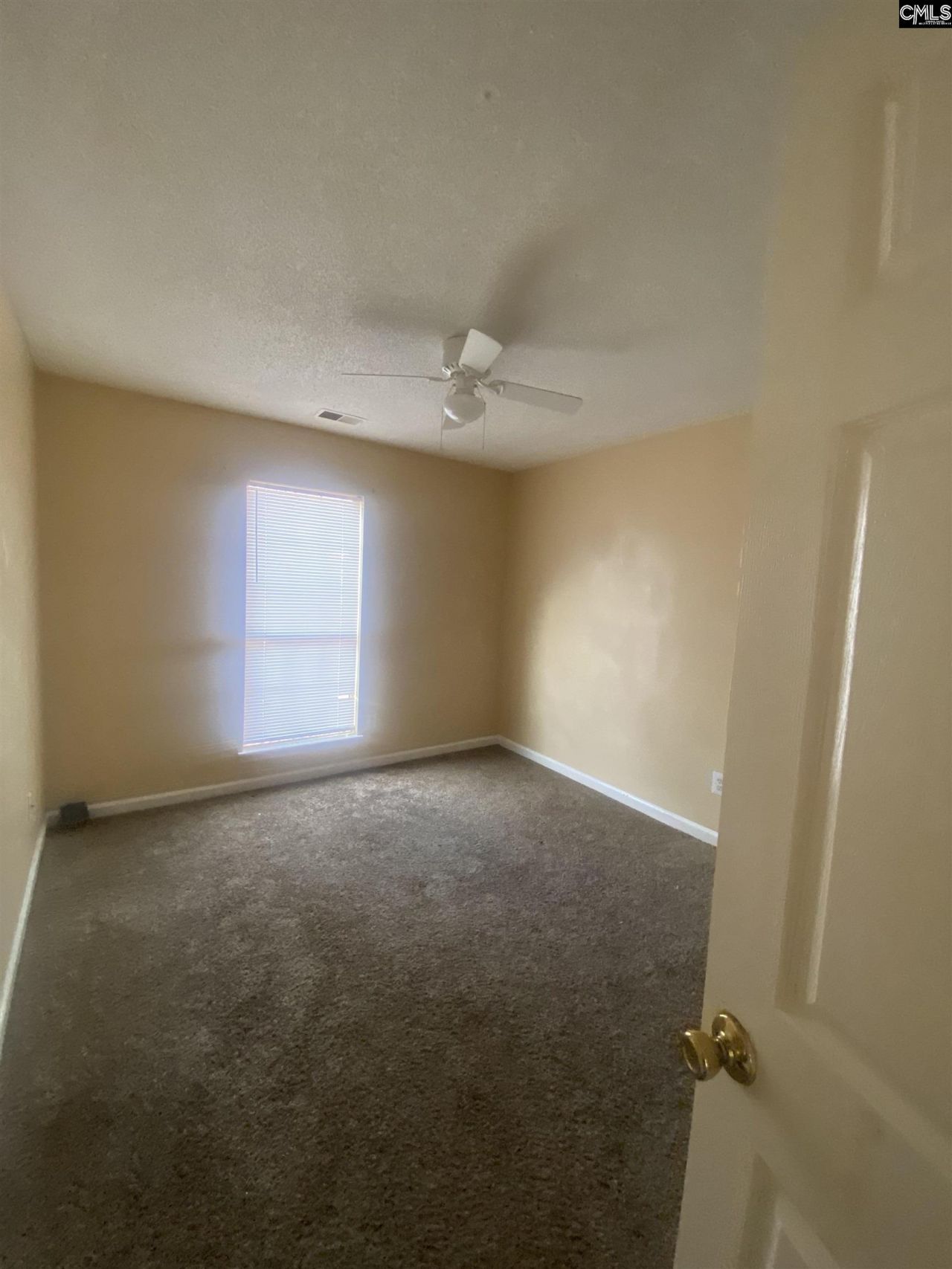 112 Winslow Way  Photo 9