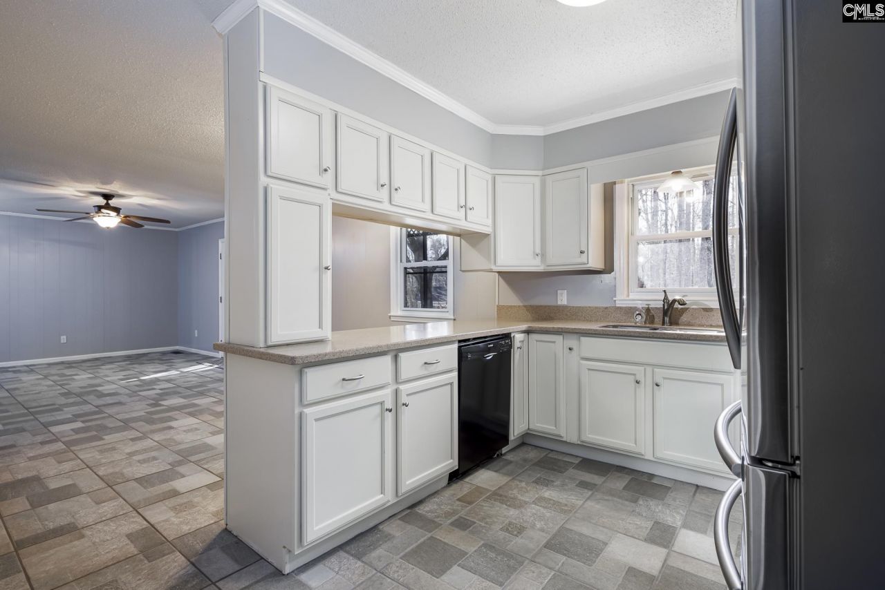 1046 Tanglewood Court Photo 11