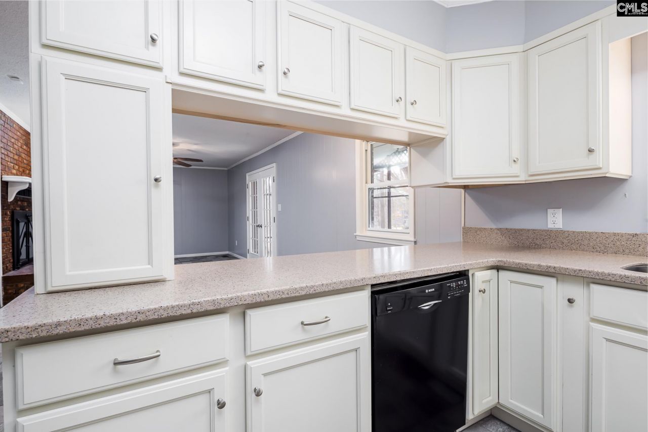 1046 Tanglewood Court Photo 12