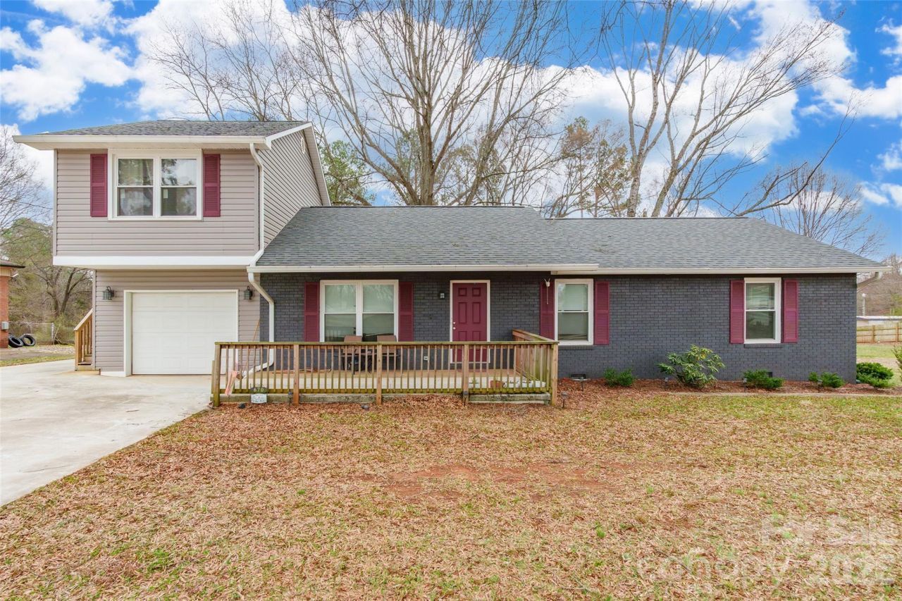 670 Lippard Farm Road, Statesville, NC 28625 Main Photo