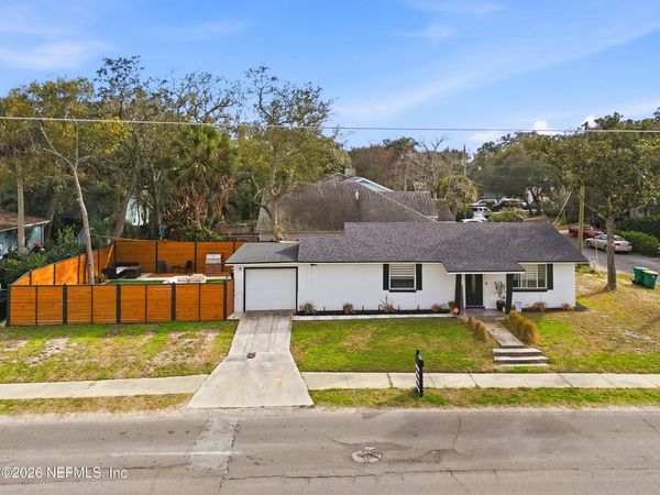 1516 12TH Avenue N, Jacksonville Beach, FL 32250