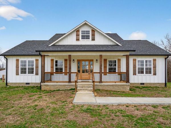 1667 Old Bon Air Road, Sparta, TN 38583