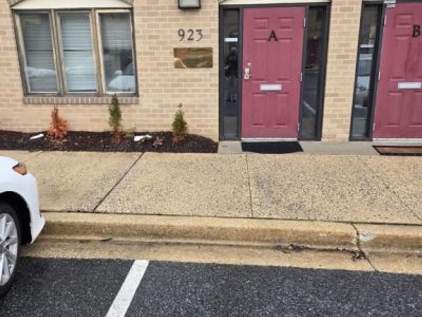 923 923-a Russell Avenue, Unit 1102, Gaithersburg, MD 20879 Main Photo