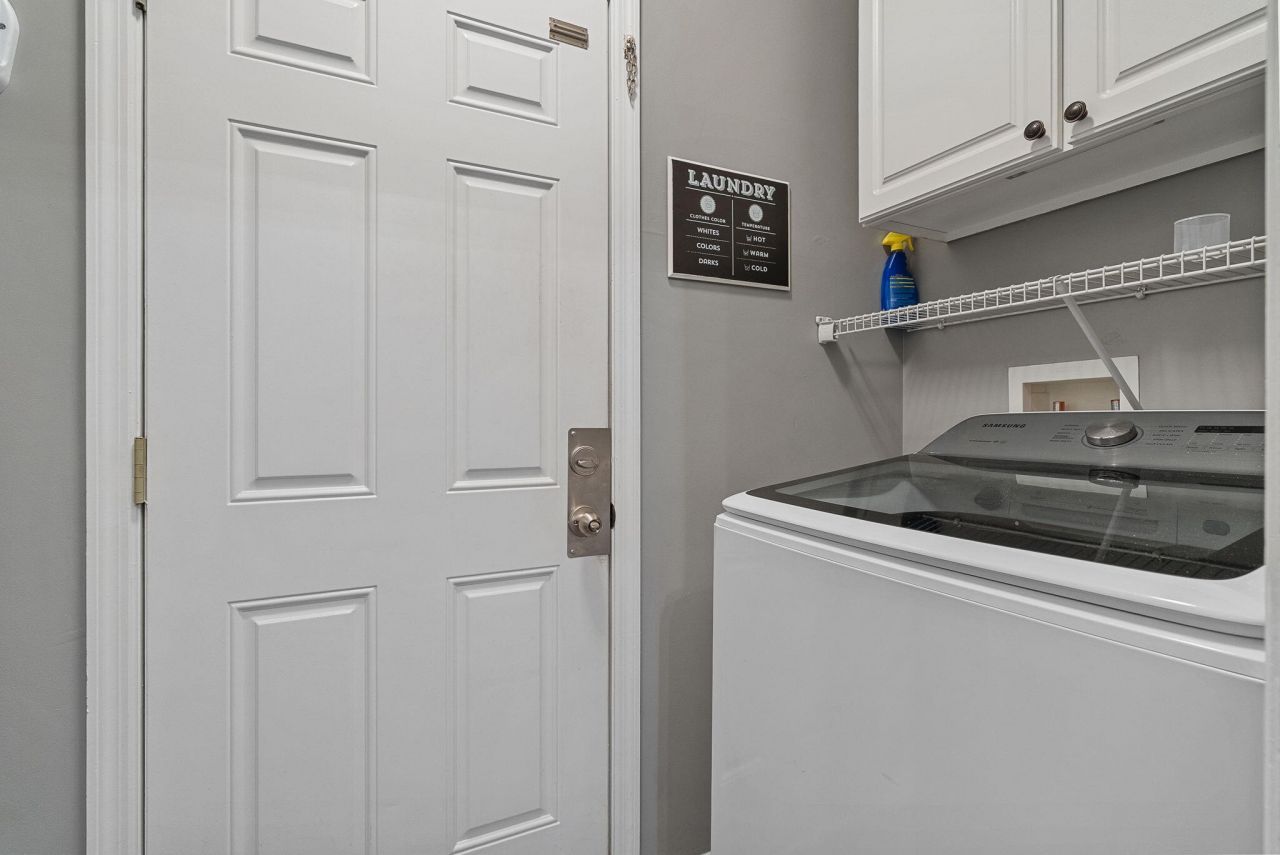 9761 Stockport Circle Photo 26