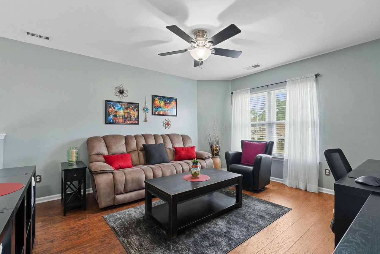 9761 Stockport Circle Photo 27