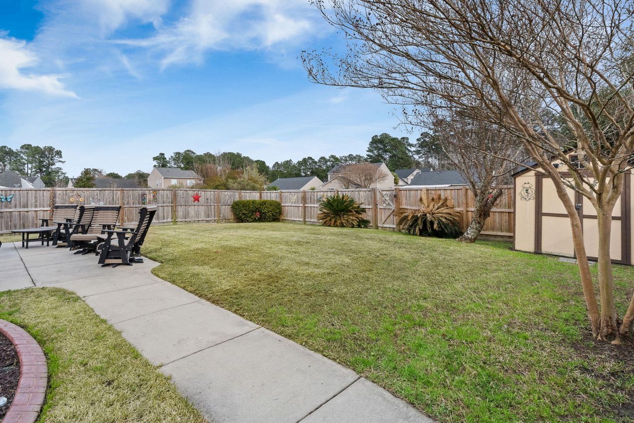 9761 Stockport Circle Photo 35