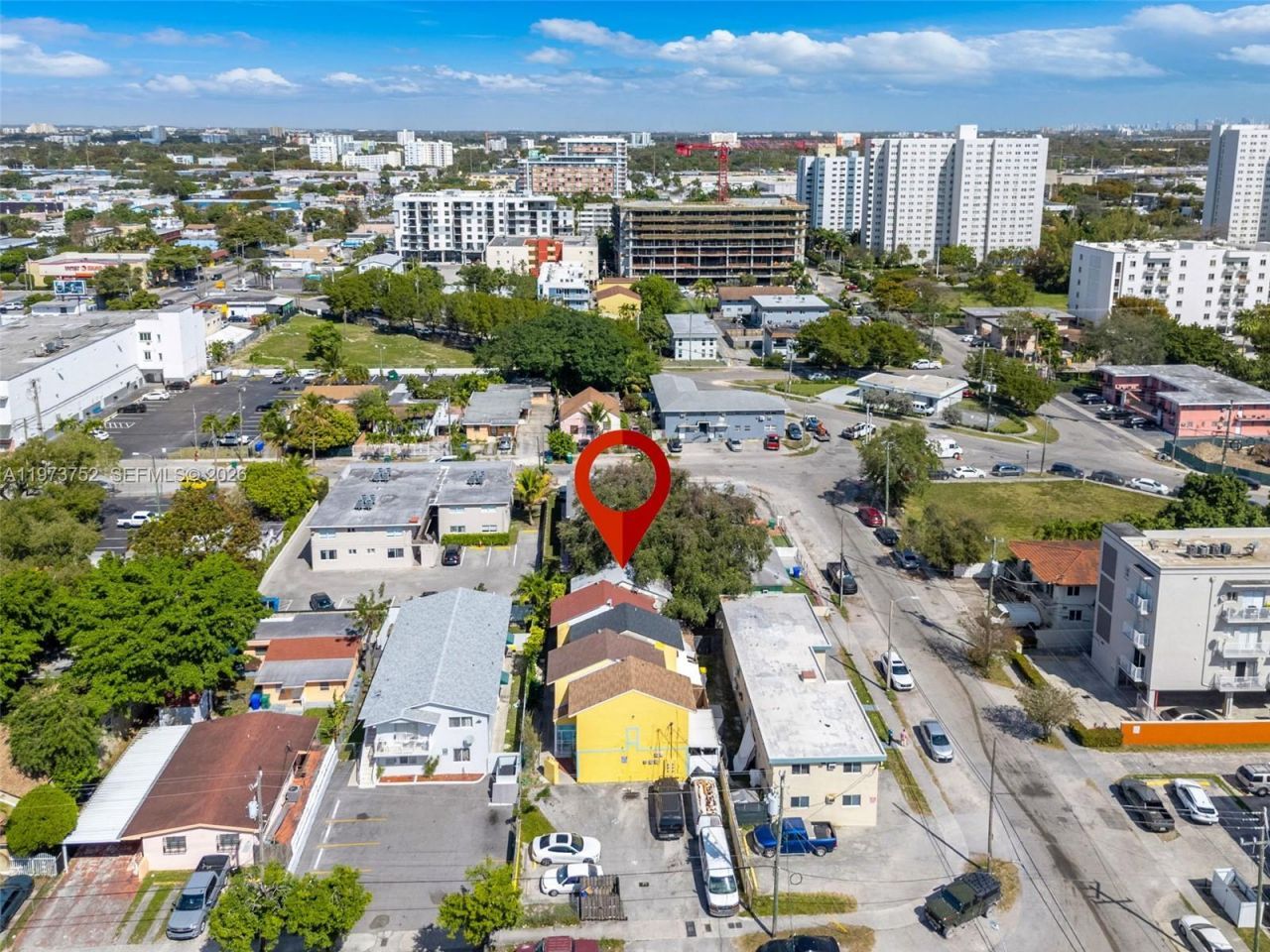 1613 NW 16th St, Unit E, Miami, FL 33125 Photo