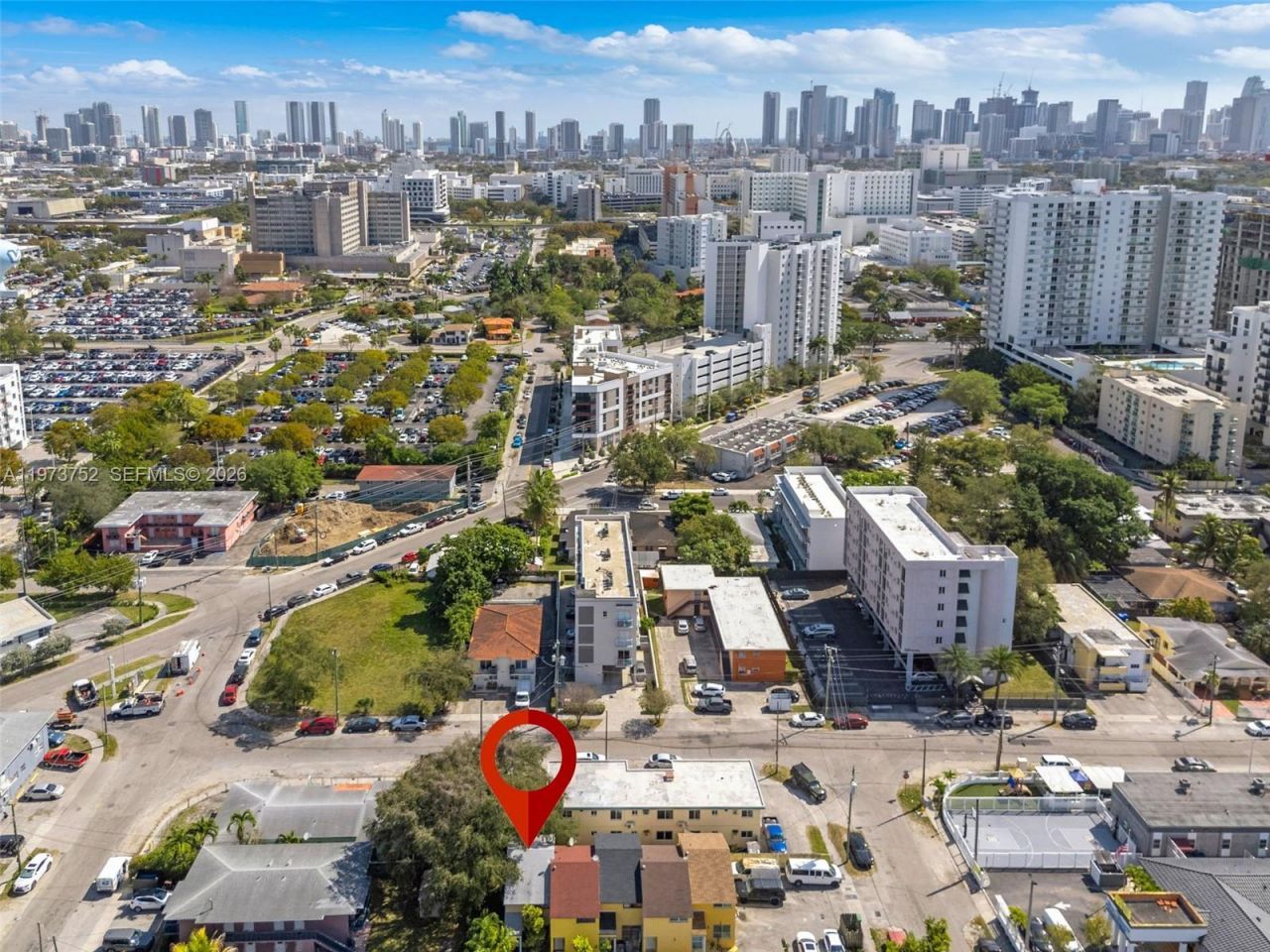 1613 NW 16th St, Unit E, Miami, FL 33125 Photo