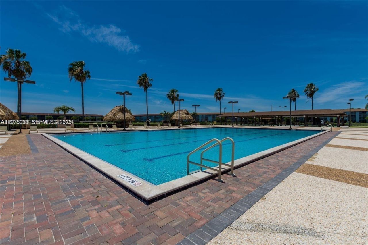 1000 SW 125th Ave , Unit 412N, Pembroke Pines, FL 33027 Photo