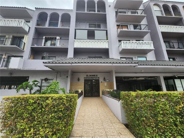 777 SW 9th Ave , Unit 301, Miami, FL 33130