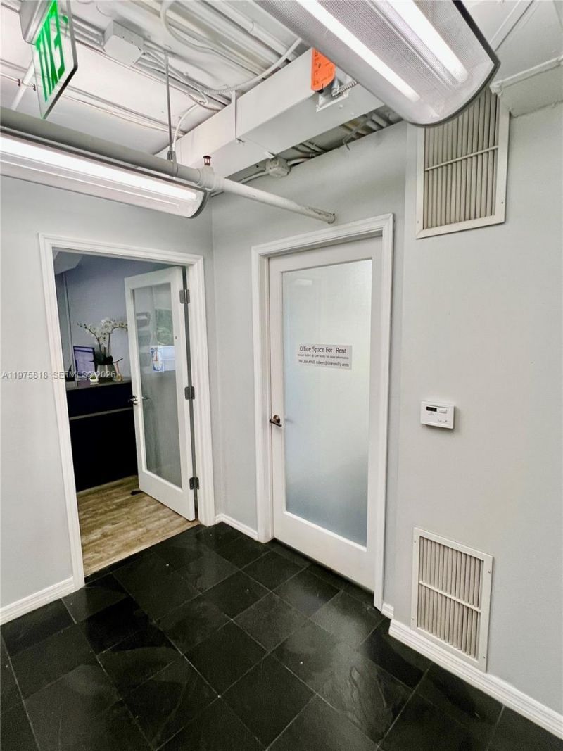 1330 West Ave , Unit CU-402, Miami Beach, FL 33139 Photo