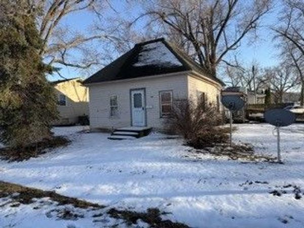 521 W Washington Street, Colfax, IA 50054