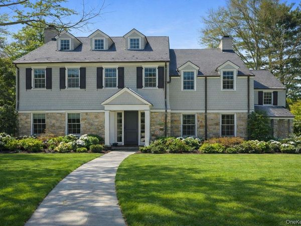 19 Overlook Road , Scarsdale, NY 10583