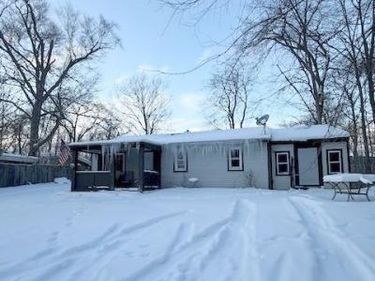 9726 Log Cabin Trail, White Lake Twp, MI 48386