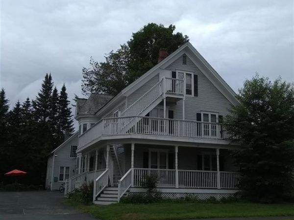 32 S. Main Street, Unit #4, Chester, VT 05143