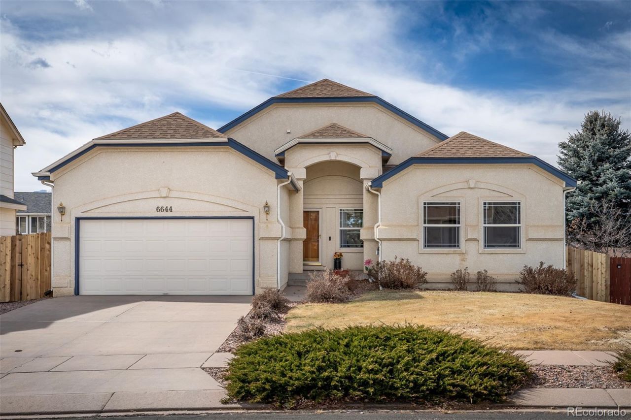 6644 Dream Weaver Drive, Colorado Springs, CO 80923 Main Photo