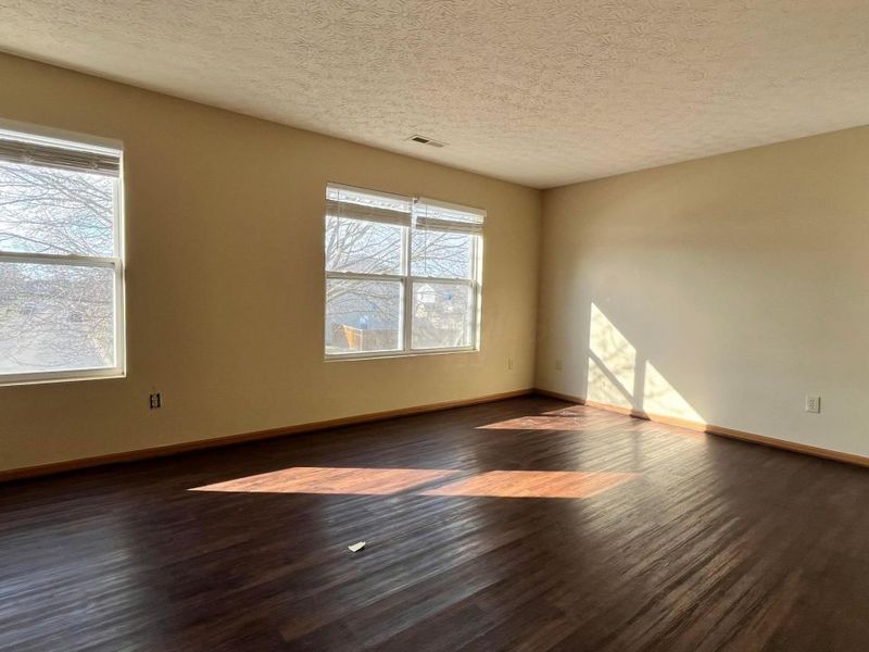 5388 Englecrest Drive , Canal Winchester, OH 43110 Photo 11