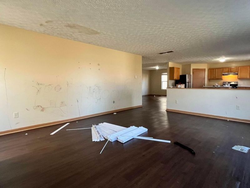 5388 Englecrest Drive , Canal Winchester, OH 43110 Photo 3