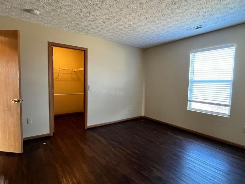 5388 Englecrest Drive , Canal Winchester, OH 43110 Photo 6