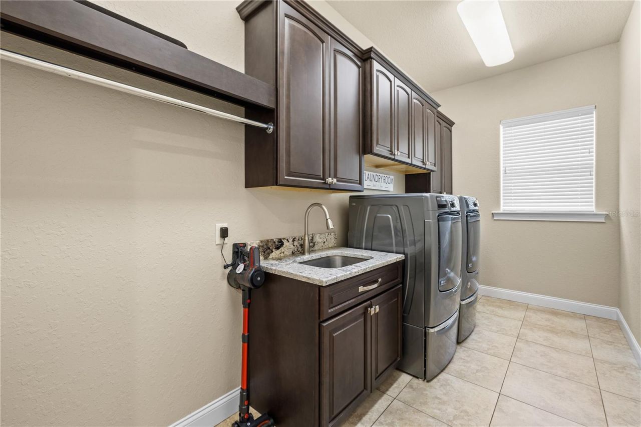 9468 Waterford Oaks Drive, Winter Haven, FL 33884 Photo