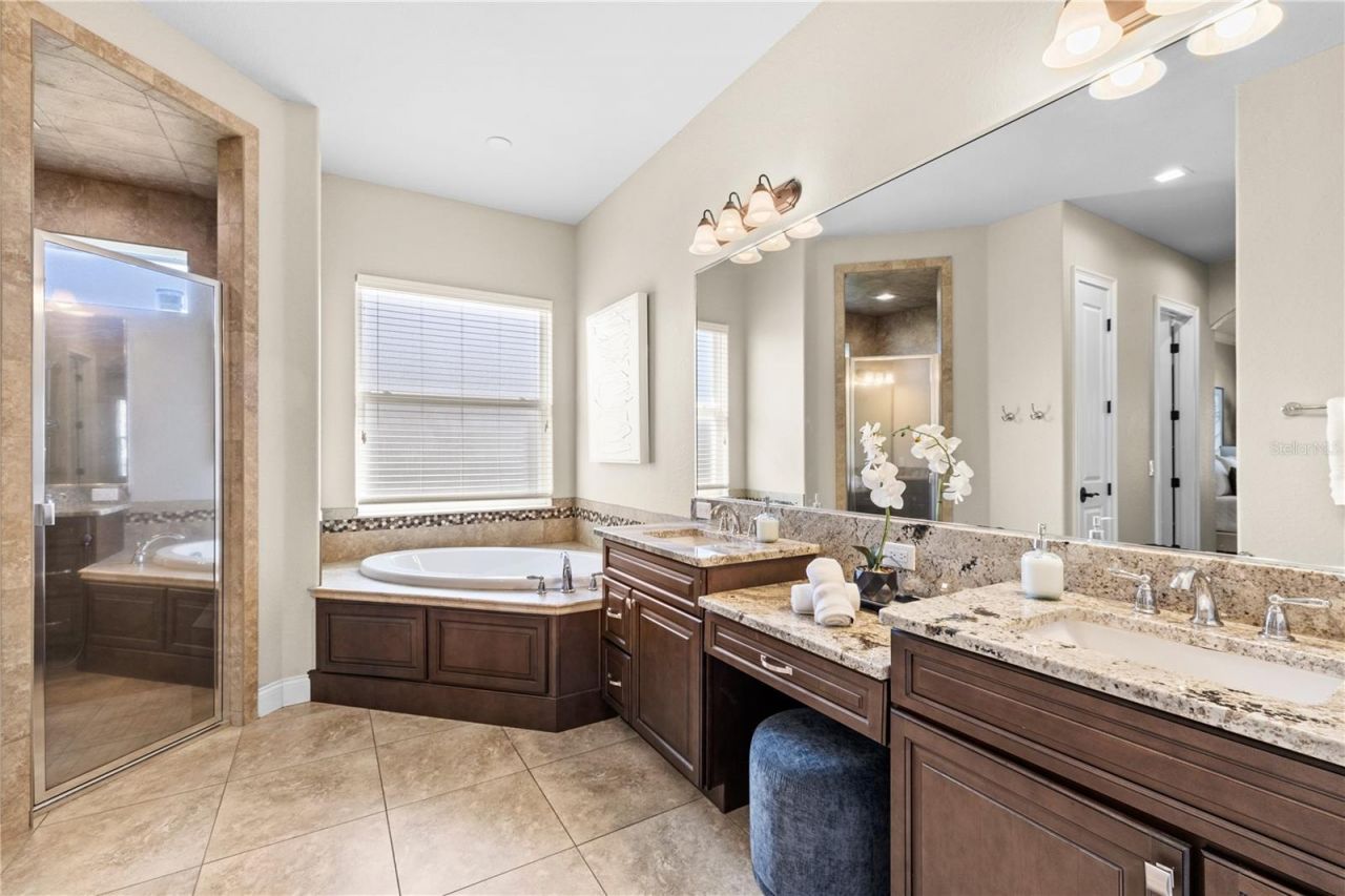 9468 Waterford Oaks Drive, Winter Haven, FL 33884 Photo