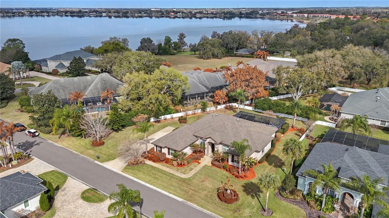 9468 Waterford Oaks Drive, Winter Haven, FL 33884 Photo