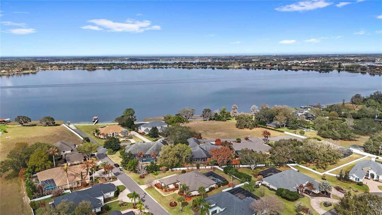 9468 Waterford Oaks Drive, Winter Haven, FL 33884 Photo