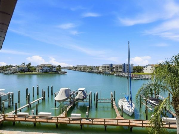 128 1ST STREET E. , Unit 102, TIERRA VERDE, FL 33715