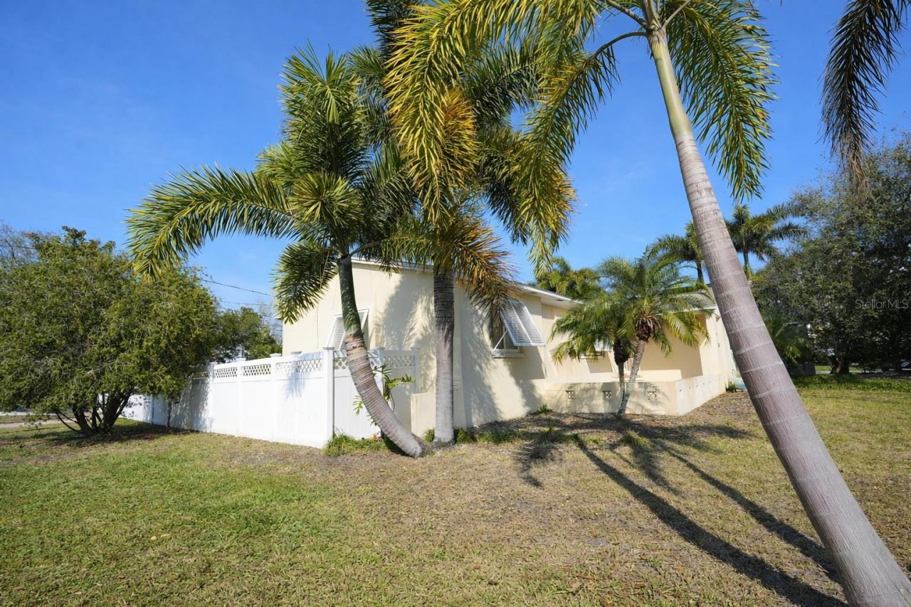 601 34th Avenue Ne, Saint Petersburg, FL 33704 Photo