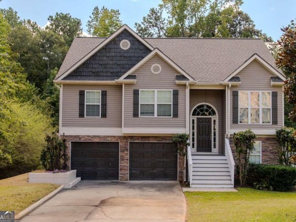 46 Brandish Drive, Newnan, GA 30263