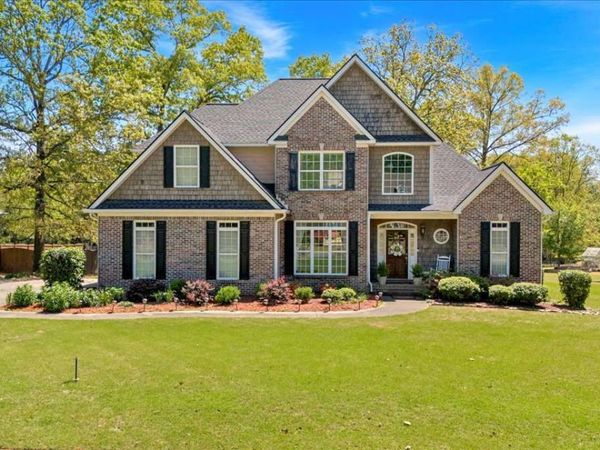 16 Quarter Horse Drive NW, Rome, GA 30165